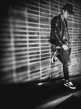 「DOWBL（ダブル）のアイテム（ライダースジャケット）」を使った、daisukeさん（メンズ・180cm）の秋コーディネート