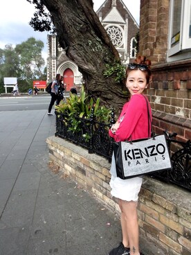 KENZO（ケンゾー）のクラッチバッグを使った人気ファッション