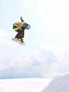 「rip curl（リップカール）のアイテム（トップス）」を使った、よしへろさん（メンズ・168cm）の夏コーディネート