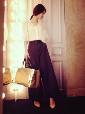 「DRIES VAN NOTEN（ドリスヴァンノッテン）のアイテム（パンツ）」を使った、g-GIEMAISONSTAFFさん（レディース・165cm）の春コーディネート