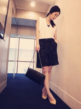 「DRIES VAN NOTEN（ドリスヴァンノッテン）のアイテム（パンツ）」を使った、g-GIEMAISONSTAFFさん（レディース・165cm）の春コーディネート