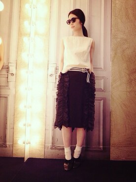 「DRIES VAN NOTEN（ドリスヴァンノッテン）のアイテム（スカート）」を使った、g-GIEMAISONSTAFFさん（レディース・165cm）の春コーディネート