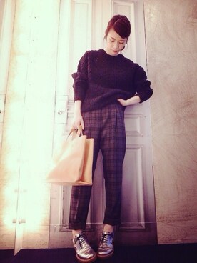 「DRIES VAN NOTEN（ドリスヴァンノッテン）のアイテム（その他シューズ）」を使った、g-GIEMAISONSTAFFさん（レディース・165cm）の秋コーディネート