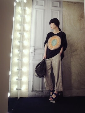 「DRIES VAN NOTEN（ドリスヴァンノッテン）のアイテム（スウェット）」を使った、g-GIEMAISONSTAFFさん（レディース・165cm）の春コーディネート