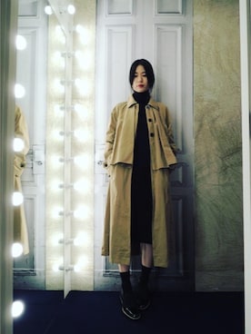 「DRIES VAN NOTEN（ドリスヴァンノッテン）のアイテム（ジャケット/アウター）」を使った、g-GIEMAISONSTAFFさん（レディース・165cm）の秋コーディネート