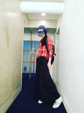 「DRIES VAN NOTEN（ドリスヴァンノッテン）のアイテム（スカート）」を使った、g-GIEMAISONSTAFFさん（レディース・165cm）の秋コーディネート