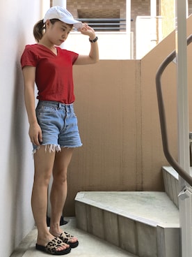 「AZUL by moussy（アズールバイマウジー）のｵｰｶﾞﾆｯｸｺｯﾄﾝVﾈｯｸ半袖PO（Tシャツ/カットソー）」を使った、akiさん（レディース・153cm）の夏コーディネート