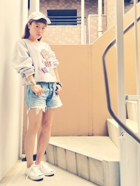 「切りっぱなし」｜「アイテム（キャップ）」を使った、akiさん（レディース・153cm）の秋コーディネート