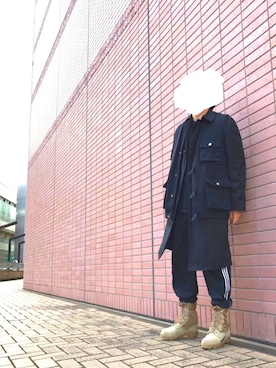 「アイテム（ステンカラーコート）」を使った、馬之助さん（メンズ・168cm・10代）の冬コーディネート