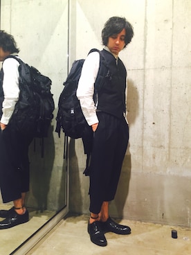 「Johnbull Private labo（ジョンブルプライベートラボ）のアイテム（スラックス）」を使った、kosukeさん（メンズ・180cm）の春コーディネート