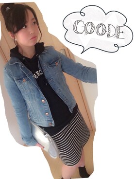 「アイテム（クラッチバッグ、グレー系）」を使った、⋈.*さん（レディース・158cm）の冬コーディネート