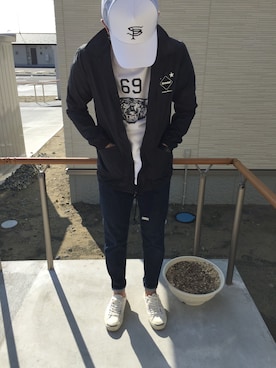 「F.C.R.B.（エフシーアールビー）のアイテム（ナイロンジャケット）」を使った、ヨロさん（メンズ・169cm）の秋コーディネート