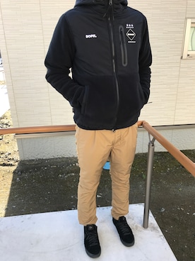 「F.C.R.B.（エフシーアールビー）のアイテム（ブルゾン）」を使った、ヨロさん（メンズ・169cm）の冬コーディネート