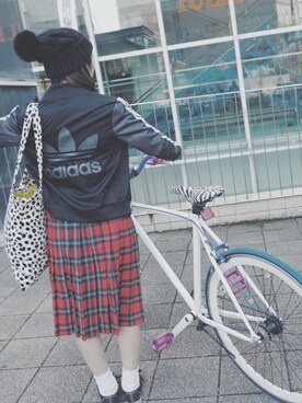 「BUBBLES（バブルス）のアイテム（バッグ）」を使った、矢部ユウナさん（レディース・153cm）の冬コーディネート