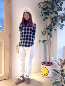 「EMU Australia（エミューオーストラリア）のアイテム」を使った、松尾　みずほさん（レディース・160cm）の冬コーディネート