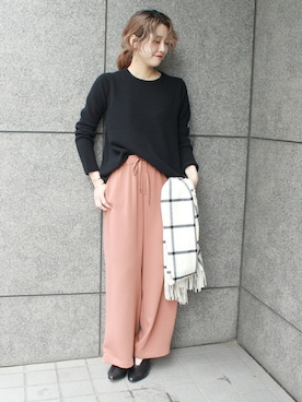 「Johnstons of Elgin（ジョンストンズオブエルガン）のアイテム」を使った、asanoさん（レディース・158cm）の秋コーディネート