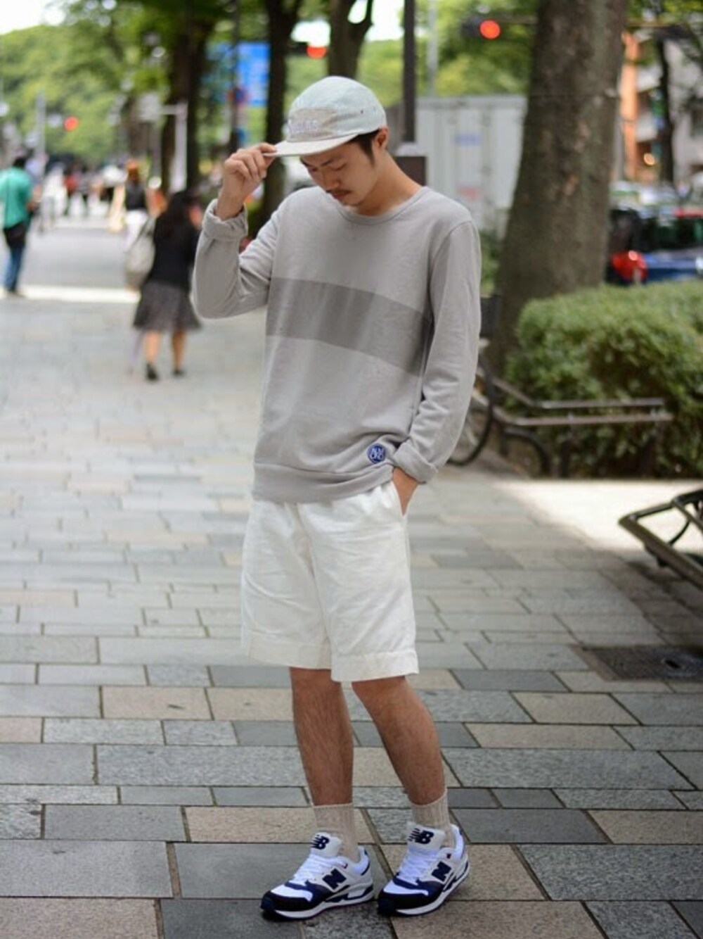 「ホワイト、ニューバランス、ショーツ、RAWDRIP2nd」｜「HELAS CAPITOLE 5PANEL CAP （キャップ、ホワイト系）」を使った、RAWDRIP2ndさん（メンズ・178cm）の夏コーディネートの1枚目の写真