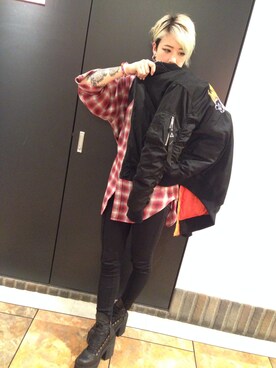 「UNIF（ユニフ）のアイテム（ブルゾン）」を使った、emma&tsukasaさん（レディース・164cm）の春コーディネート
