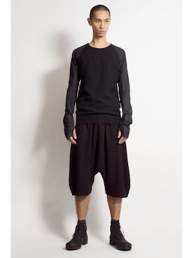 Medium Rare HKさんのコーディネート