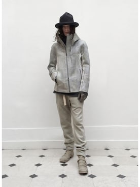 Medium Rare HKさんのコーディネート