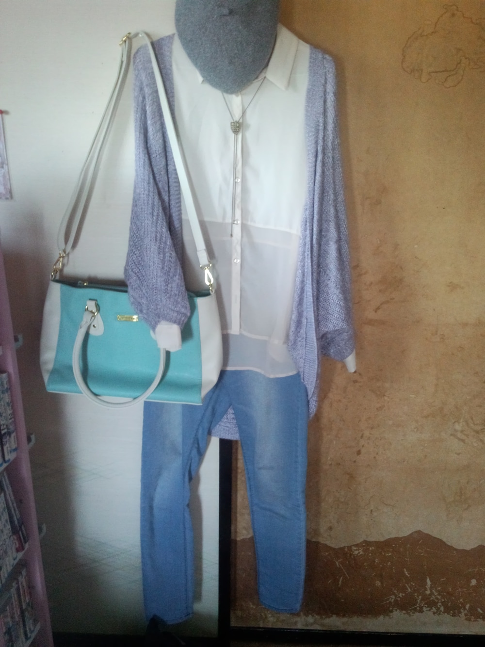 ドルマンニット着こなしレディースコーデ カーディガン ワンピース アウターはどうするのが正解 Unisize ユニサイズ