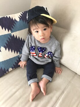 「abcd（ナシ）のアイテム（キャップ）」を使った、yitさん（キッズ・70cm）の秋コーディネート