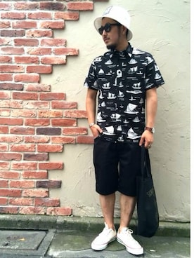 「schott（ショット）のアイテム（バッグ）」を使った、omata takayaさん（メンズ・171cm）の夏コーディネート