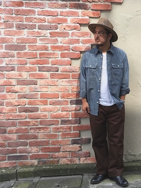 「Schott（ショット）のSchott/ショット/CHAMBRAY WORK SHIRTS/シャンブレー ワーク シャツ（シャツ/ブラウス）」を使った、omata takayaさん（メンズ・172cm）の秋コーディネート