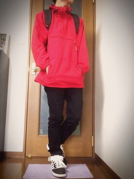 「アディダスオリジナルス」｜「アイテム（マウンテンパーカー）」を使った、ゆーさん（メンズ・170cm）の春コーディネート
