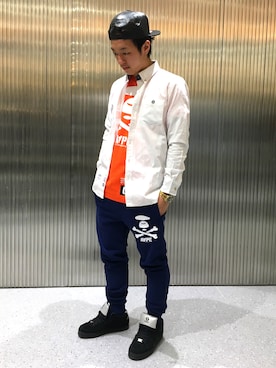 「AAPE BY A BATHING APE（エーエイプバイアベイシングエイプ）のアイテム（帽子）」を使った、山本雄也さん（メンズ・165cm）の冬コーディネート