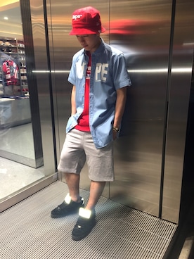 「AAPE BY A BATHING APE（エーエイプバイアベイシングエイプ）のアイテム（帽子）」を使った、山本雄也さん（メンズ・165cm）の春コーディネート