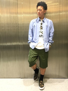 「AAPE BY A BATHING APE（エーエイプバイアベイシングエイプ）のアイテム（パンツ）」を使った、山本雄也さん（メンズ・165cm）の秋コーディネート