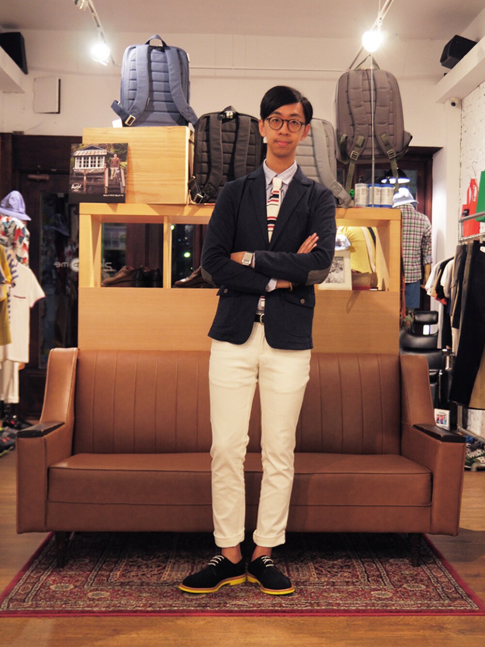 「Mark McNairy、plain-me」｜「plain-meのSWJ1201-針織棉質釦飾西裝外套（スーツジャケット、ブルー系）」を使った、plain-me_tcさん（メンズ・182cm）の夏コーディネートの1枚目の写真