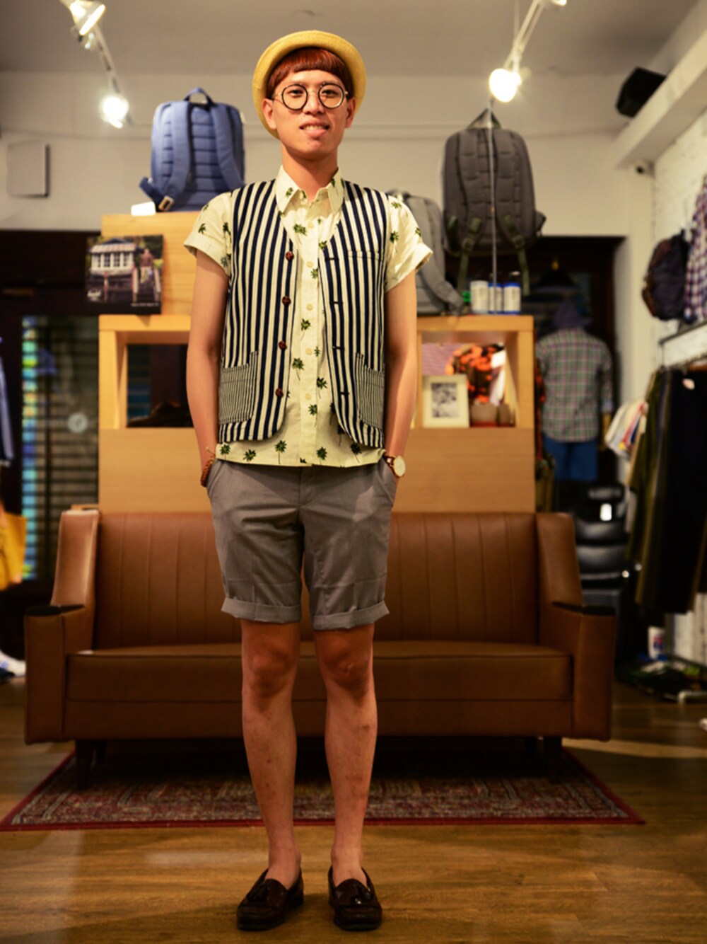 「radiant」｜「RadiantのOpen Collared Shirt in Hawaiian Pattern（シャツ/ブラウス、ベージュ系）」を使った、plain-me_tcさん（メンズ・178cm）の夏コーディネートの1枚目の写真