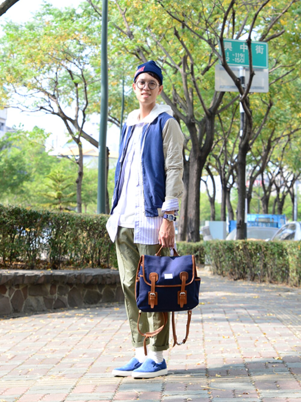 「Taiwan、casual、plain-me、Taichung」｜「VOTE MAKE NEW CLOTHESのVOTE FLAG WATCH CAP（ニットキャップ/ビーニー、ブルー系）」を使った、plain-me_tcさん（メンズ・175cm）の秋コーディネートの1枚目の写真