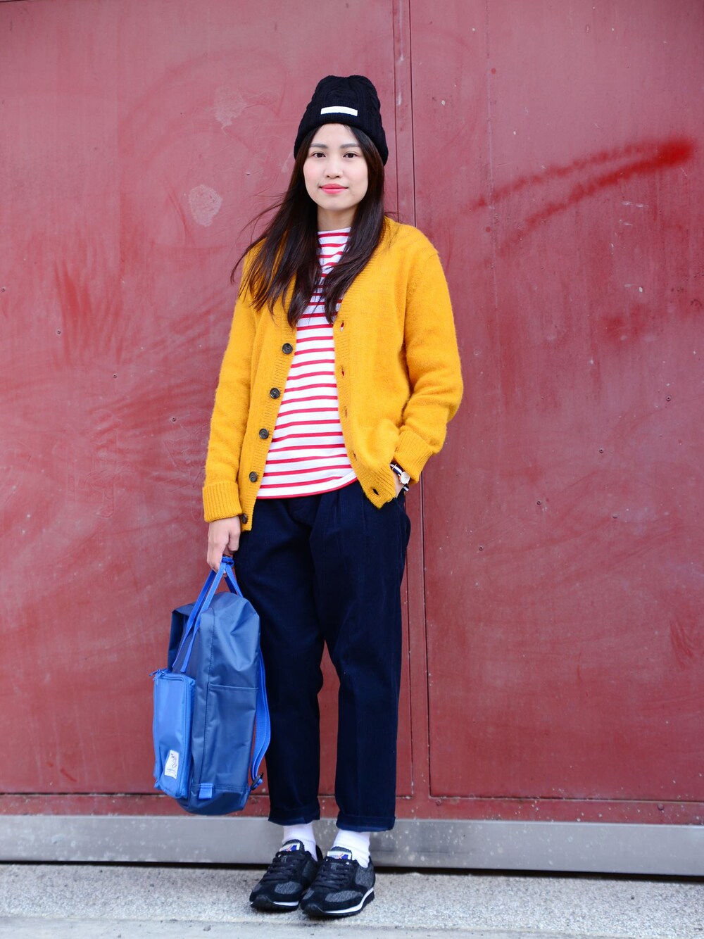 その他のパンツ、その他のその他、その他のその他を着用したメンズの冬コーディネートの1枚目の写真