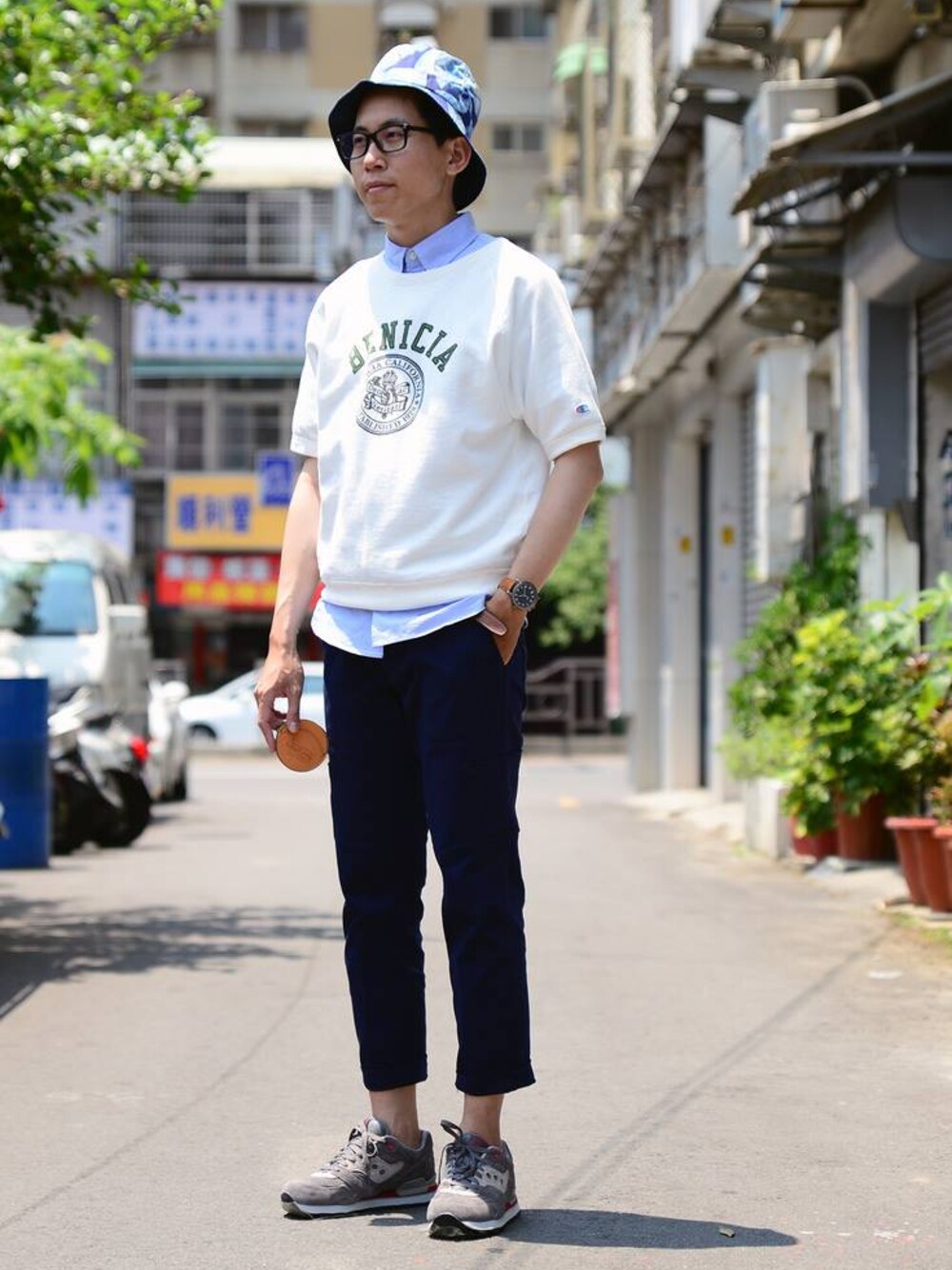 「saucony、nanamica、plain-me」｜「nanamicaの風中落葉漁夫帽（その他、その他）」を使った、plain-me_tcさん（メンズ・175cm）の春コーディネートの1枚目の写真