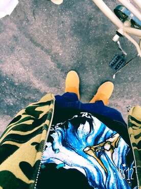 「Bape」｜「アイテム（マウンテンパーカー）」を使った、ゆーきさん（メンズ・165cm）の春コーディネート