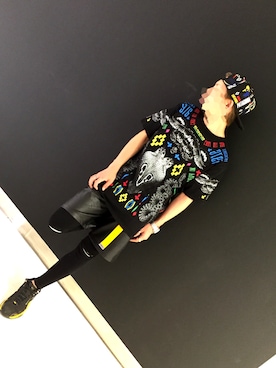「MARCELO BURLON（マルセロ・バーロン）のMARCELO BURLON Tシャツ（Tシャツ/カットソー、ブラック系）」を使った、Ko–heiさん（メンズ・168cm）の夏コーディネート