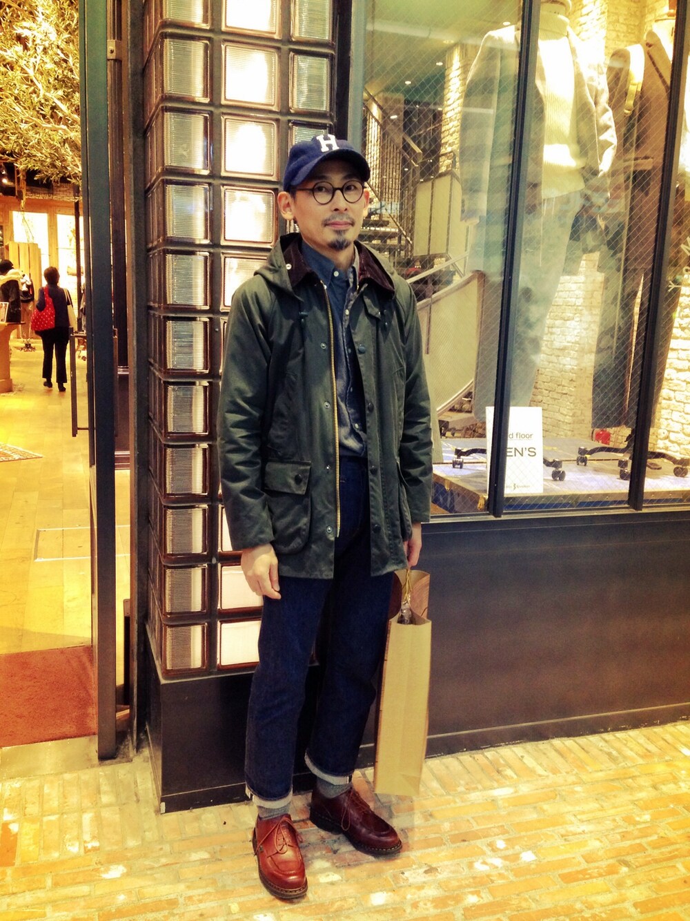 「barbour、RESOLUTE、Paraboot、journal standard」｜「ParabootのUチップな靴（その他シューズ、ブラウン系）」を使った、hiro5cさん（メンズ・170cm）の秋コーディネートの1枚目の写真