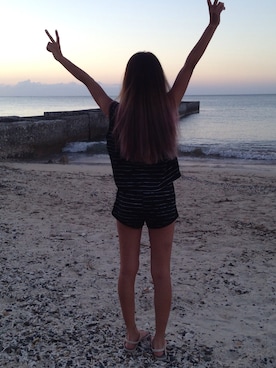 「RUDAY GADYのアイテム（タンクトップ、ブラック系）」を使った、Saki Kodamaさん（レディース・162cm）の秋コーディネート