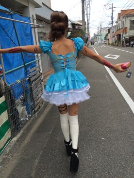 「Jeffrey Campbell（ジェフリーキャンベル）のアイテム（パンプス、ブラック系）」を使った、Saki Kodamaさん（レディース・162cm）の秋コーディネート