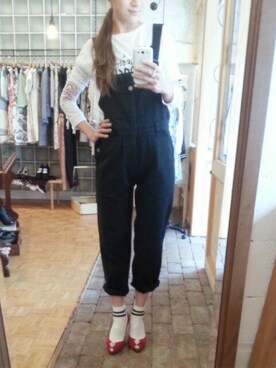 「jumpsuit（デニムパンツ、ブラック系）」を使った、sherryさん（レディース・168cm）の春コーディネート