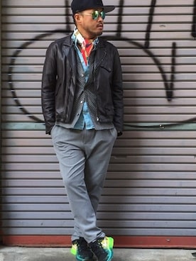 「アイテム（スニーカー、その他）」を使った、BLOW-UPさん（メンズ・177cm）の冬コーディネート