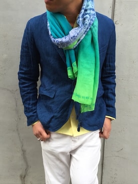 「アイテム（ストール/ショール）」を使った、BLOW-UPさん（メンズ・177cm）の春コーディネート