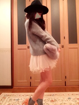 「MERCURYDUO（マーキュリーデュオ）のアイテム（クラッチバッグ）」を使った、ゆりさん（レディース・157cm）の冬コーディネート