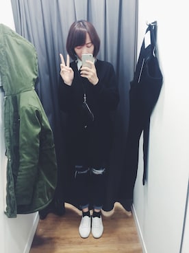 「SUPERGA（スペルガ）のアイテム（シューズ）」を使った、Zoeさん（レディース・167cm）の冬コーディネート