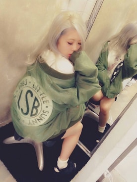 「Little sunny bite（リトルサニーバイト）のアイテム（ジャケット/アウター）」を使った、AIVERさん（レディース・156cm）の秋コーディネート