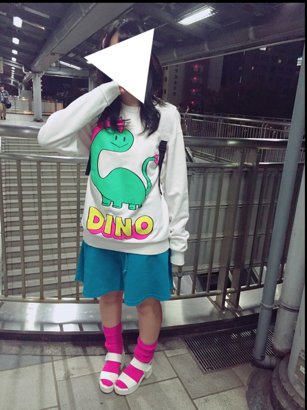 galaxxxy（ギャラクシー）の「DINOスウェット（スウェット）」 - WEAR