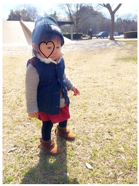 「ミッキー」｜「アイテム（ダウンベスト）」を使った、はるねこさん（キッズ・80cm）の冬コーディネート